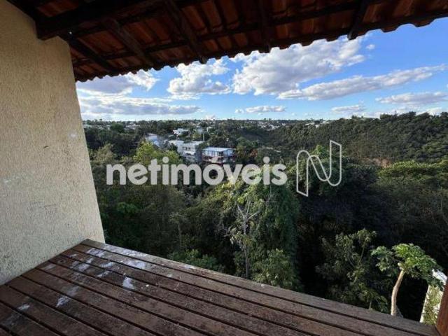 Casa a venda no Condomínio Ville de Montagne