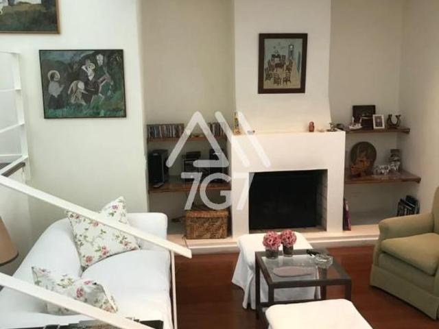 CASA à VENDA NO CONDOMÍNIO VITÓRIA RÉGIA