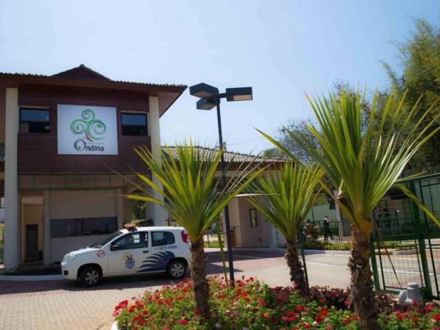 Casa à venda no Condomínio Chacara Ondina