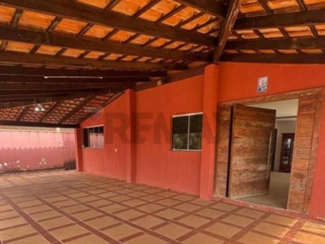 Casa à venda no Condomínio Estância Jardim Botânico I