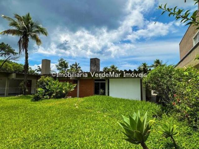 Casa à venda no Condomínio Granville em Guarujá