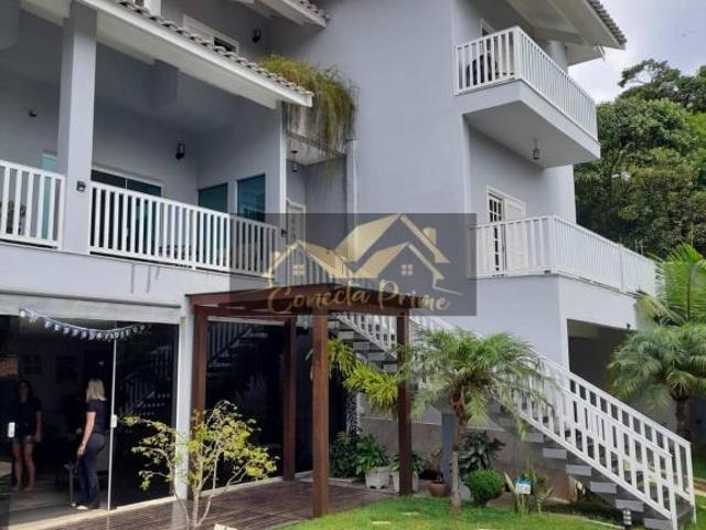 Casa à venda no Condomínio Morada Dos Pássaros em Taboão da Serra SP