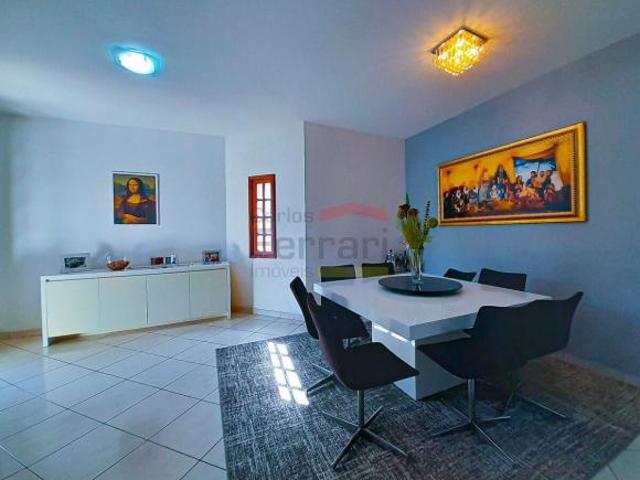 Casa á venda no condomínio nova Caieiras 4 dormitórios e 4 vagas