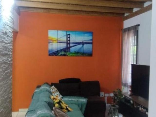 CASA A VENDA NO CONDOMÍNIO PALMEIRAS