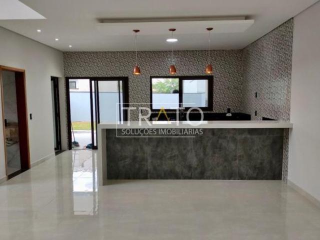 Casa à venda no Condomínio Parque Olívio Franceschini