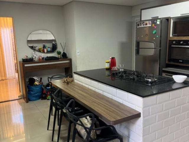 Casa à Venda no Condomínio Portal Beija Flor – Conforto e Eficiência em Cada Detalhe