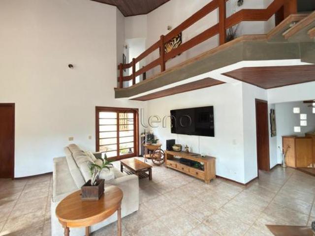 Casa à venda no Condomínio Residencial Maison Blanche em Valinhos, no bairro Ortizes