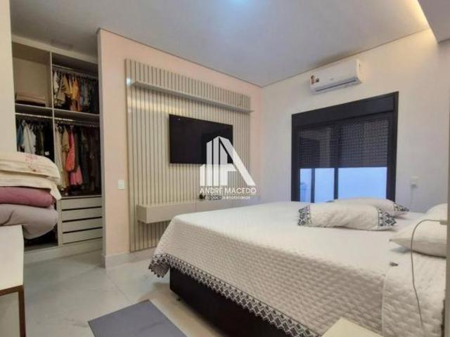 Casa à venda no Condomínio Residencial Santa Mônica I em Mogi Guaçu/SP