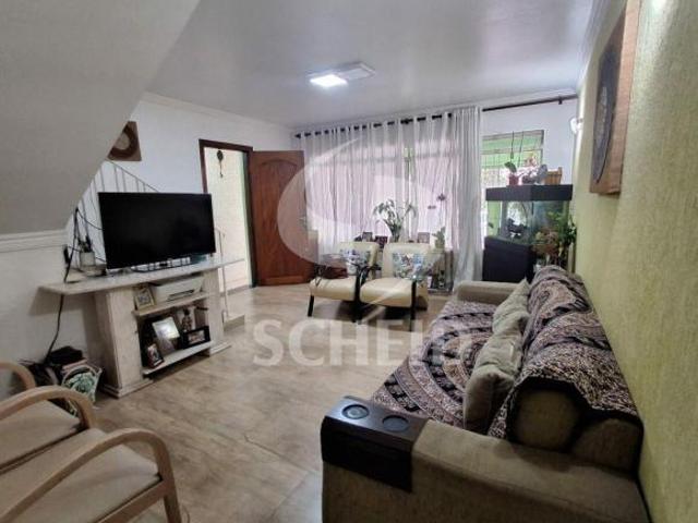 Casa à Venda no Campo Grande com 111m², 3 dormitórios e 2 vagas