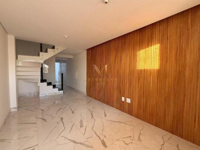 Casa à venda 2 quartos 2 suítes 1 vaga no Candelária Belo Horizonte MG