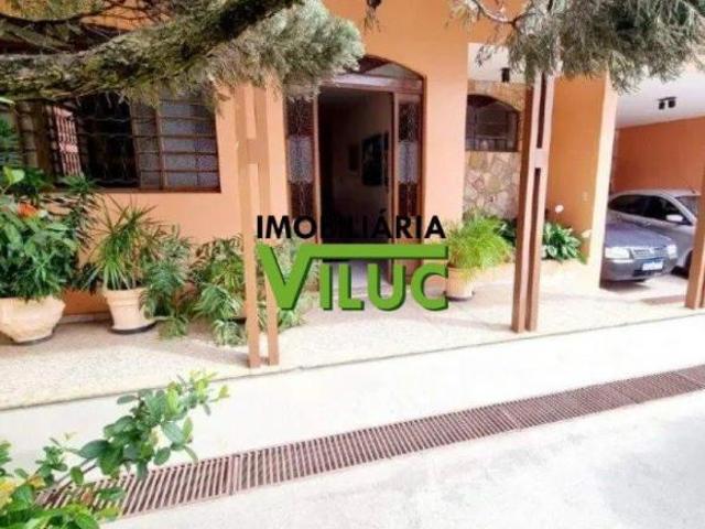 Casa à venda no Castelo