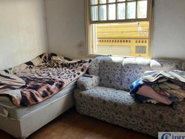 Casa à venda no Centro de Bragança Paulista SP: 2 quartos, 1 sala, 2 banheiros, 2 vagas, 110m²