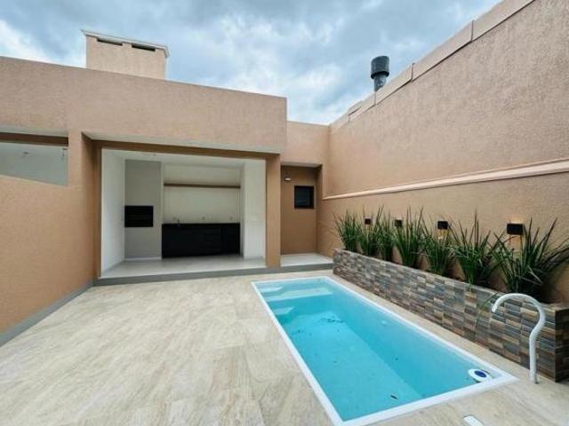 Casa à venda no centro de Imbé