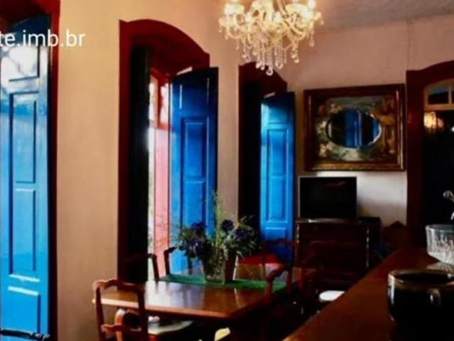 Casa à venda no Centro