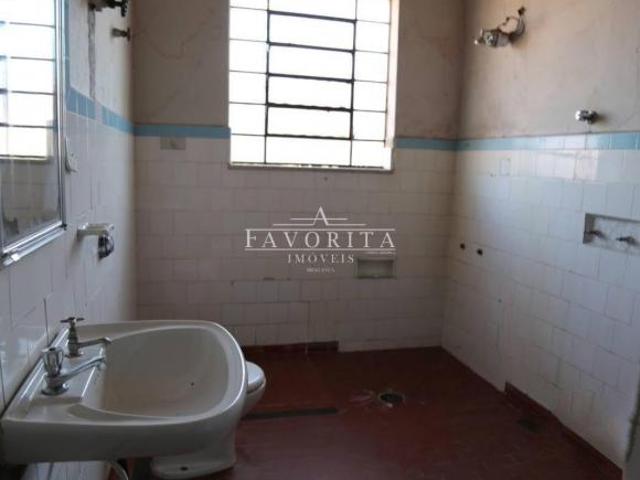 Casa à venda no Centro