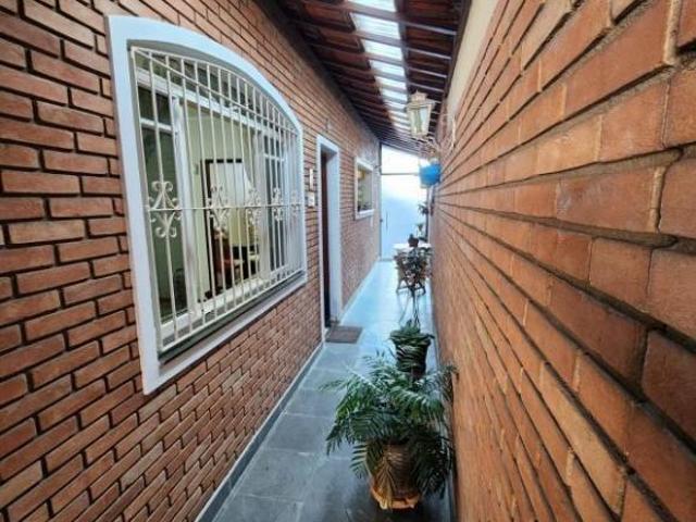 Assobradado com 3 dormitórios em São Paulo