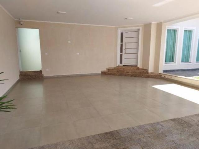 Casa à venda no Agenor de Lima em Guaxupé/MG