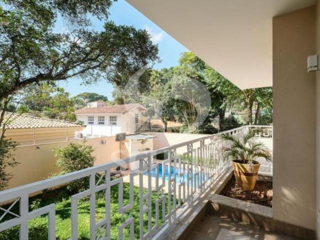 Casa a venda no Alto da boa vista, 800m², 5 quartos sendo todo suítes, piscina