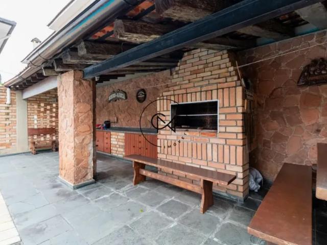 Casa à Venda no Alto da Lapa, SP – 4 quartos, 8 vagas, 500m2 Alto Padrão