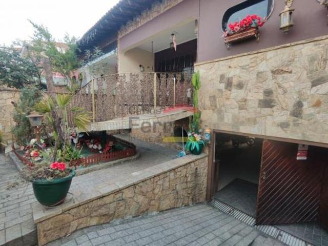 Casa à venda no Bom Clima ? Guarulhos 04 quartos, 7 vagas