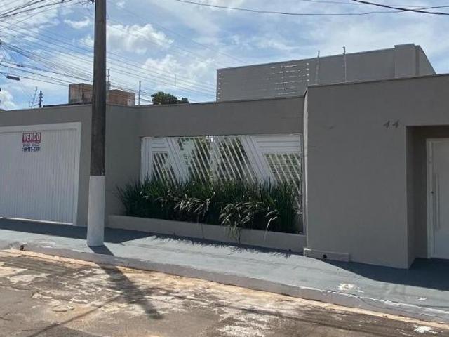Casa à venda no bairro Mata do Jacinto em Campo Grande/MS