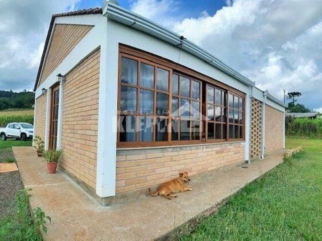 Casa à venda no bairro Morro da Manteiga Tupandi/RS