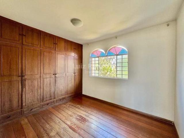 Casa à venda no bairro Nova Vista