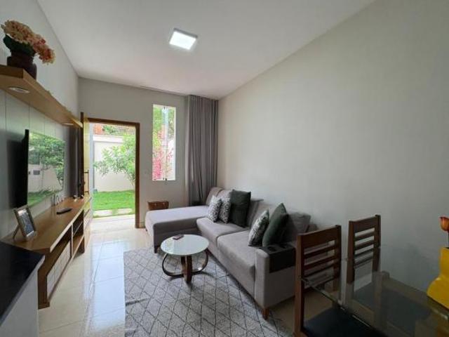 Casa à venda no bairro Aeronautas