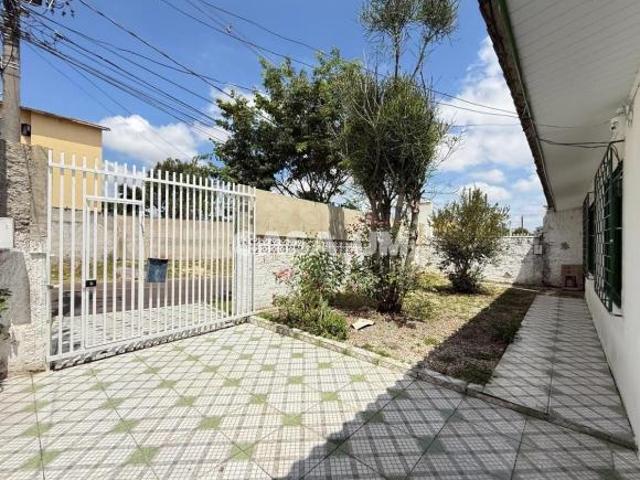 Casa à venda no bairro Afonso Pena São José dos Pinhais/PR