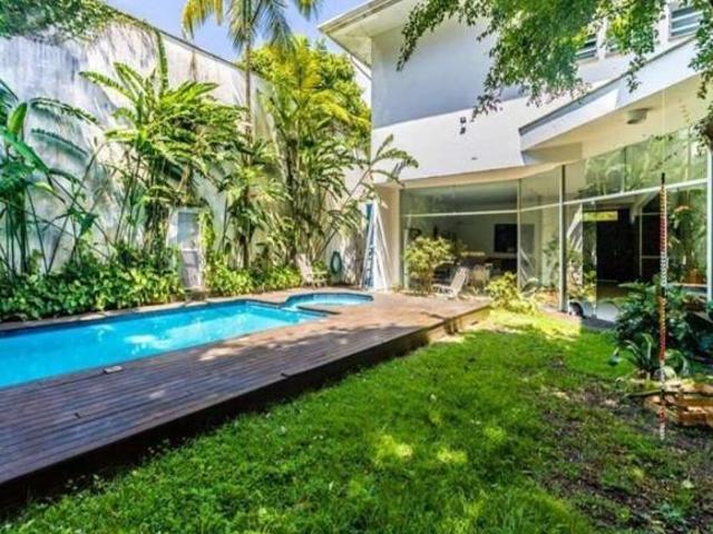 Casa à venda no bairro Alto de Pinheiros São Paulo/SP