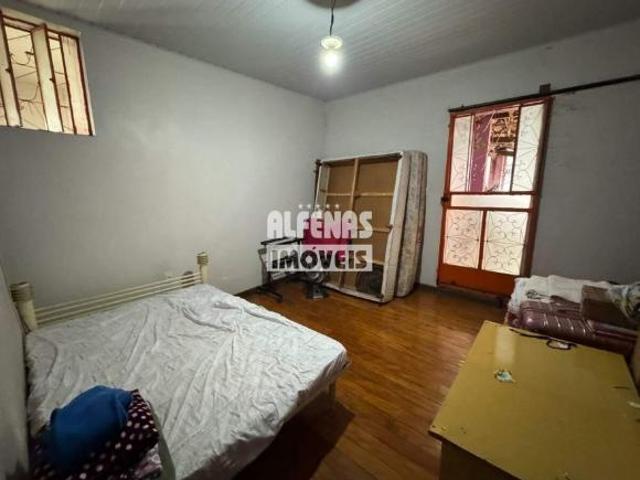 Casa A VENDA no Bairro BELO HORIZONTE