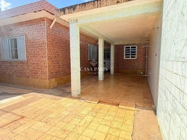 Casa à venda no Bairro Caiçara, Praia Grande – 2 quartos e 2 vagas