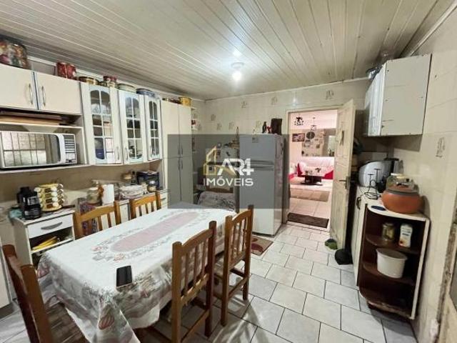 Casa à venda no bairro Cajuru em Curitiba/PR