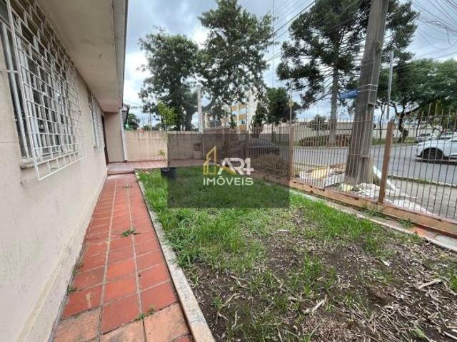 Casa à Venda no bairro Capão da Imbuia em Curitiba/PR