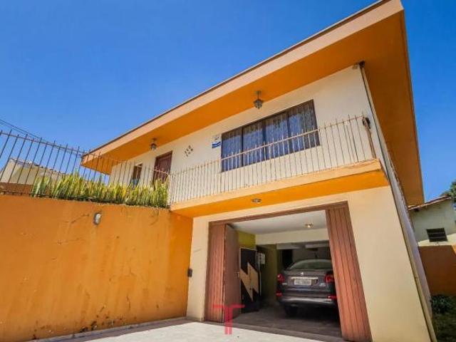 Casa à Venda com Terreno | ZR – Estrutural | Capão Raso | Curitiba