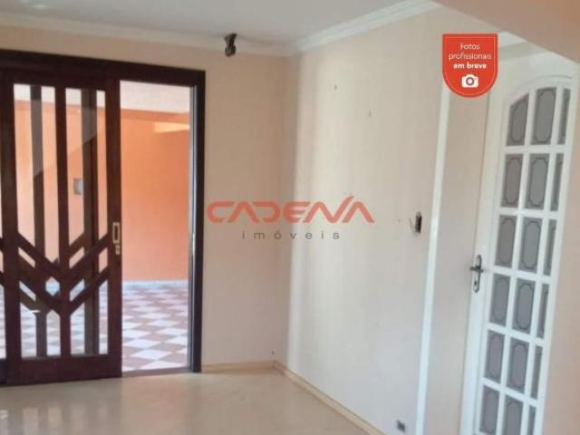 Casa à venda no bairro Capão Raso