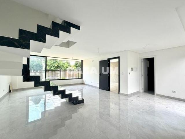 Casa à venda no bairro Carioca São José dos Pinhais/PR