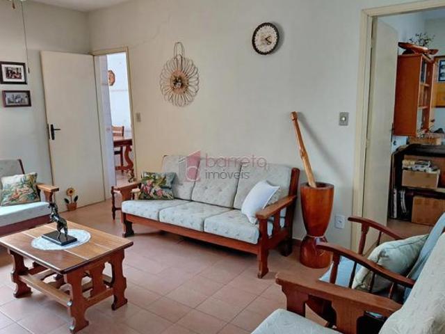 CASA À VENDA NO BAIRRO CAXAMBÚ EM JUNDIAÍ/SP