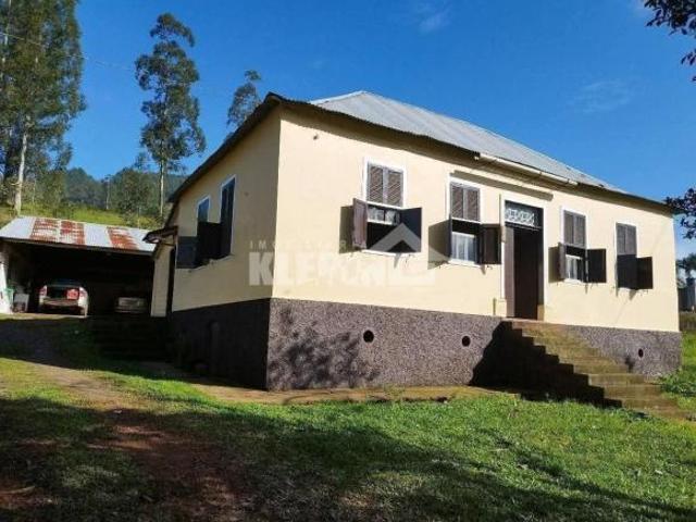 Casa à venda no bairro Centro Tupandi/RS