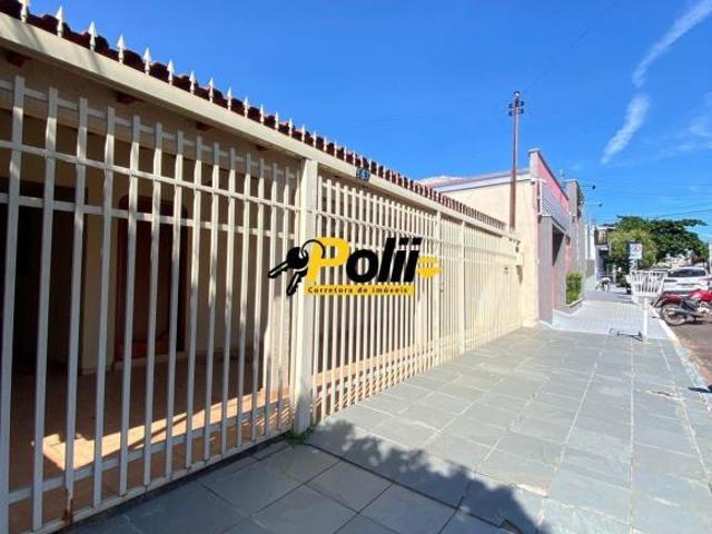 Casa à venda no bairro Centro Barra do Garças/MT