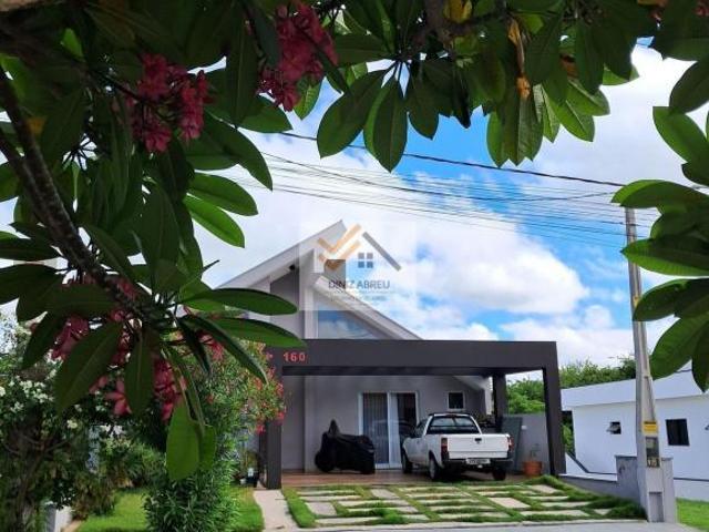 Casa à venda no bairro Centro Cerquilho/SP