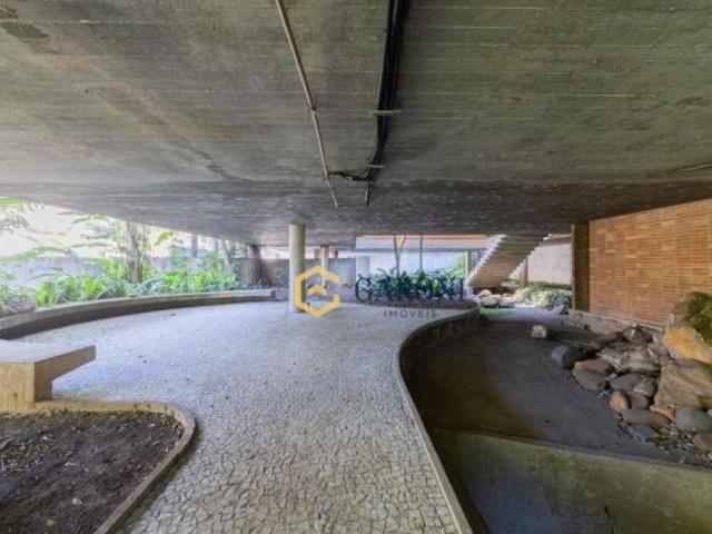 Casa à venda no bairro Cidade Jardim