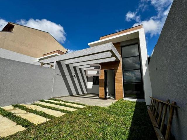 Casa à venda no bairro Cruzeiro São José dos Pinhais/PR