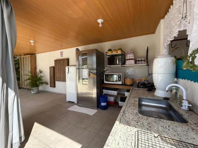 CASA À VENDA NO BAIRRO DA PEDREIRA