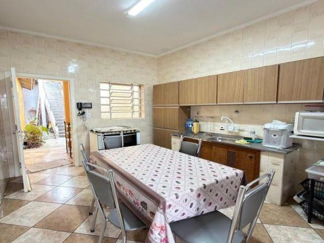 Casa à venda no Bairro da Vila Anglo Brasileira na Rua Félix Della Rosa