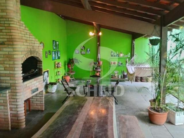 CASA A VENDA NO BAIRRO DE INTERLAGOS " BOLSÃO"  RESIDENCIAL ALTO PADRÃO