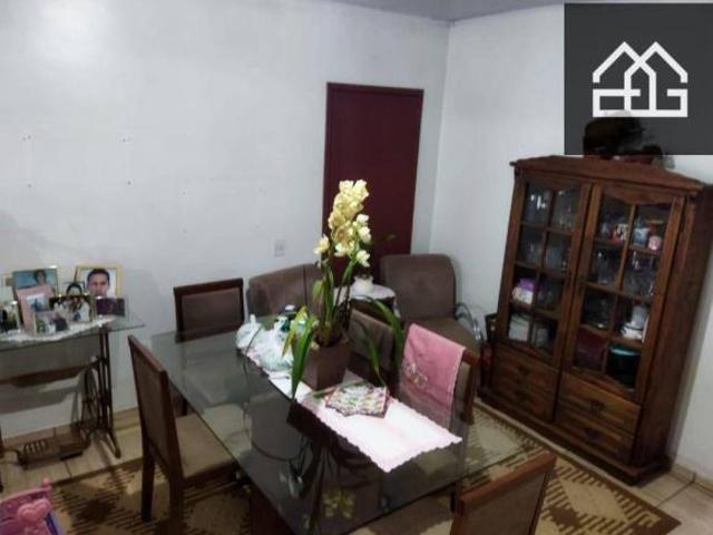 Casa à venda no Bairro Floresta