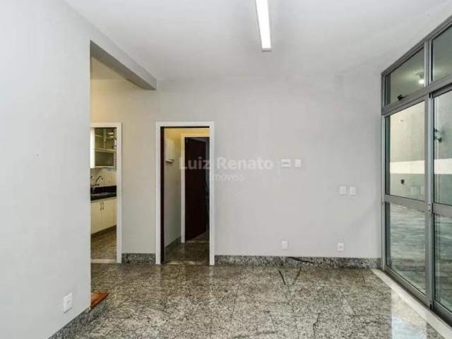 Casa à venda no bairro Gutierrez