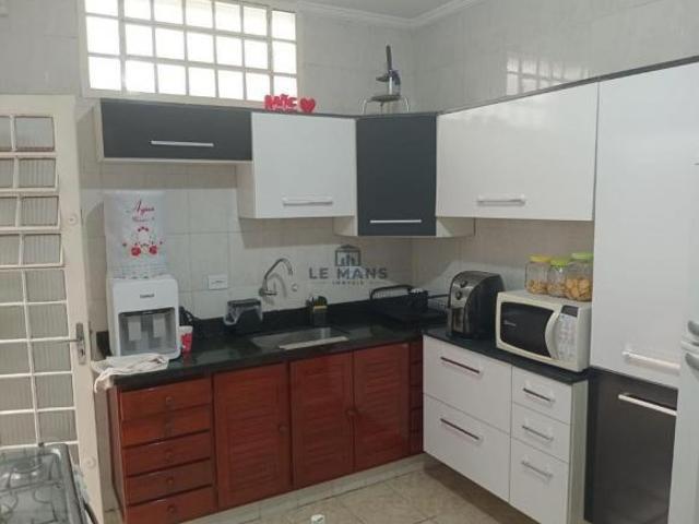 Casa à venda no bairro Jaraguá em Piracicaba/SP