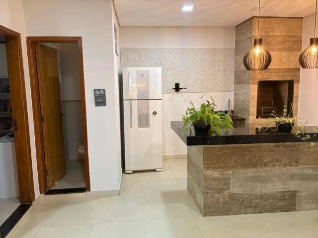 Casa à venda no bairro Jardim Botânico em Uberlândia